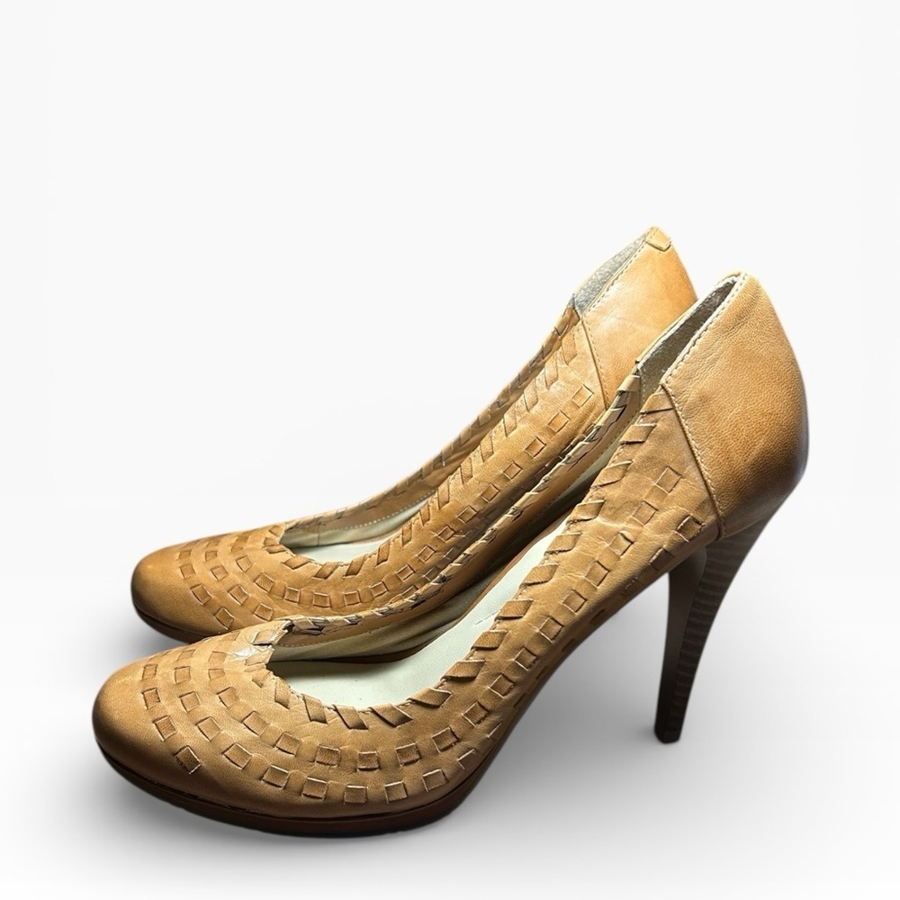 Andrew Geller Woven Tan Heels